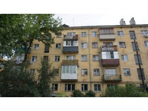 Продать квартиру в Москве вторичное жилье.